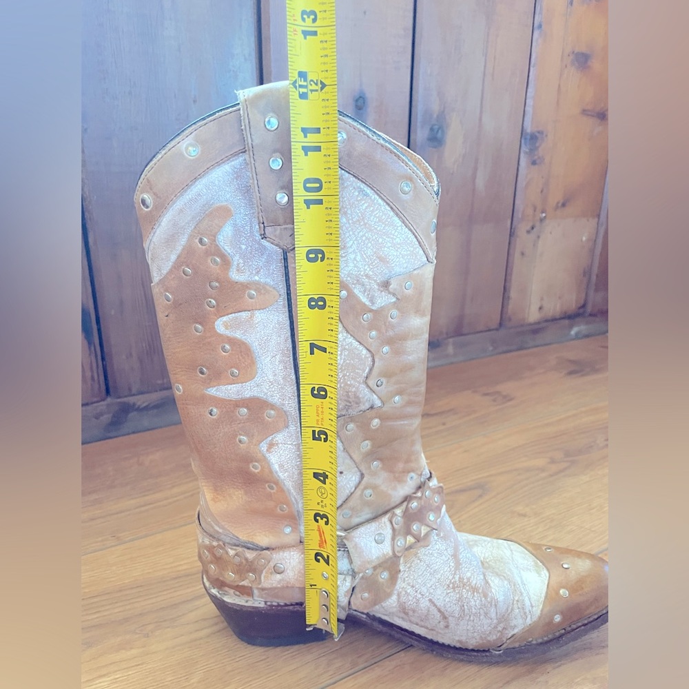 Bed Stu rustic, vintage style cowboy boots